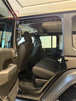 جیپ رانگلەر